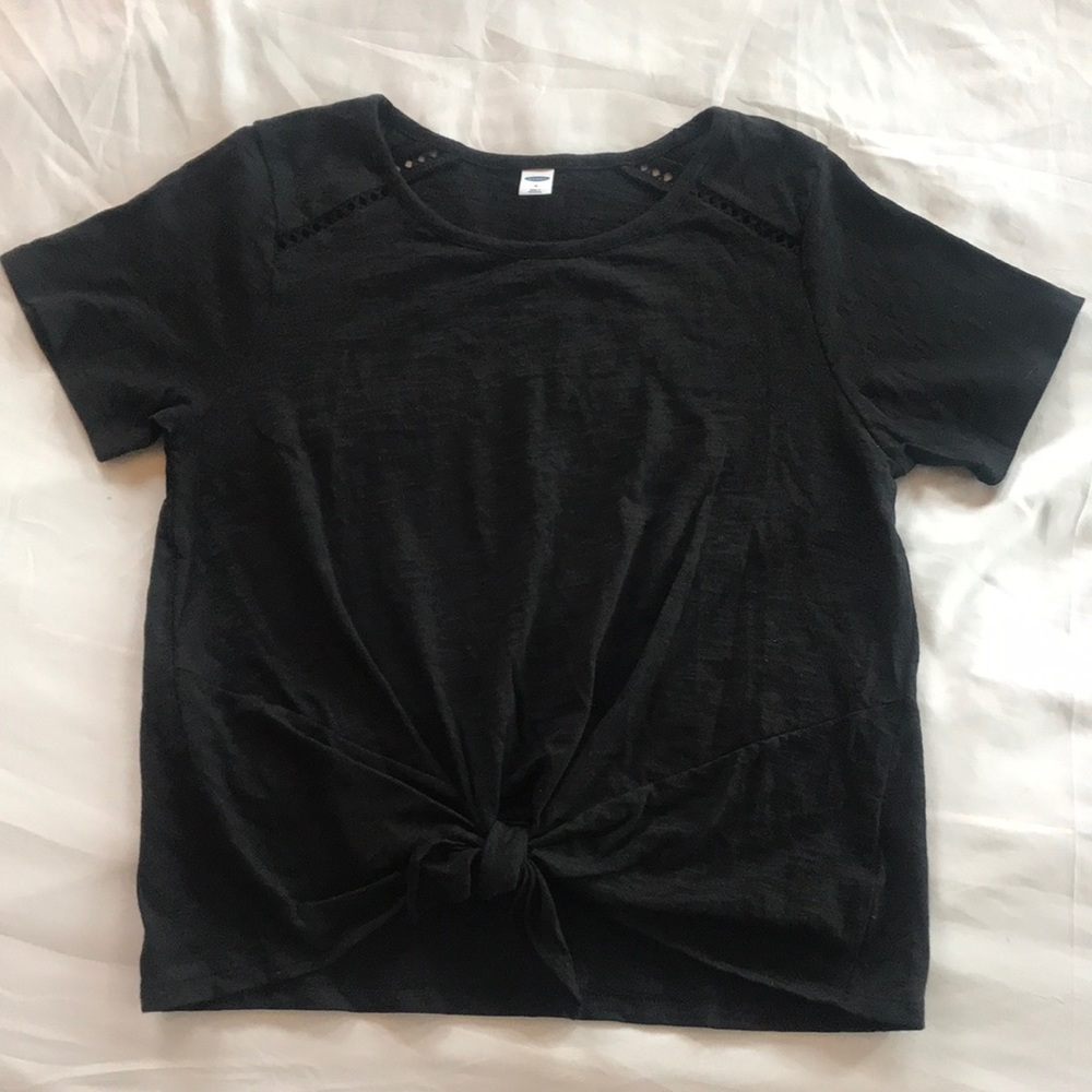 ⭐ BOGO SALE ⭐ Old Navy short-sleeved Black Shirt